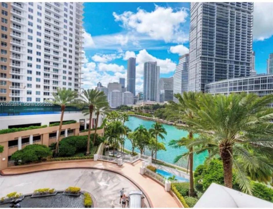 901 Brickell Key Blvd 702, Miami, Florida 33131, Stati Uniti