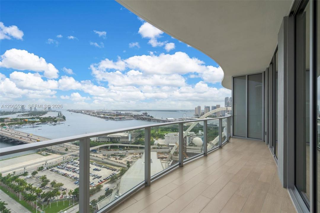 1400 Biscayne Blvd 2905, Miami, Floride 33132, États-Unis