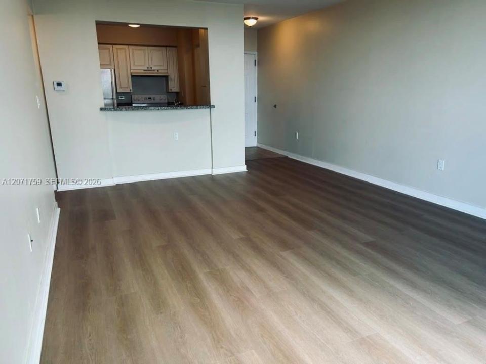 900 SW 8th St 1503, Miami, Floride 33130, États-Unis