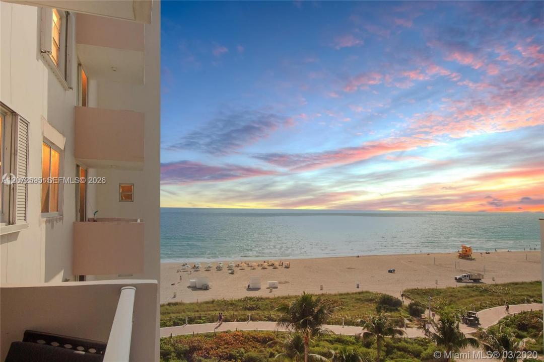 345 Ocean Dr 408, Miami Beach, Florida 33139, USA