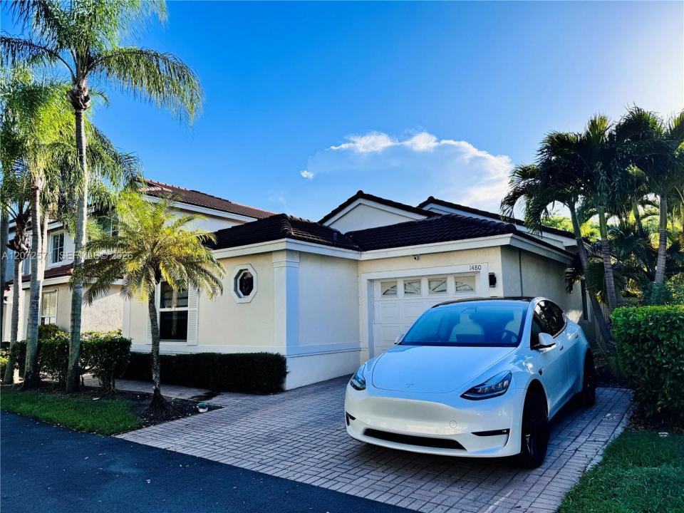 1480 Sweetbay Way, Hollywood, Florida 33019, Stati Uniti