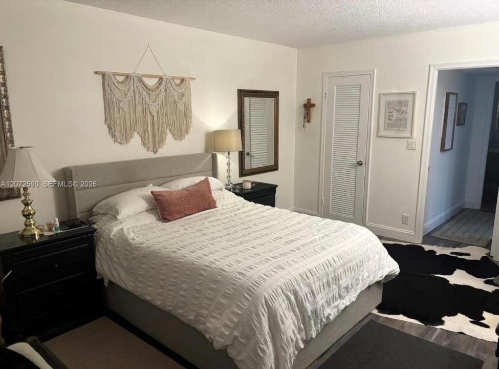 500 NE 12th Ave 704, Hallandale Beach, Florida 33009, Stati Uniti