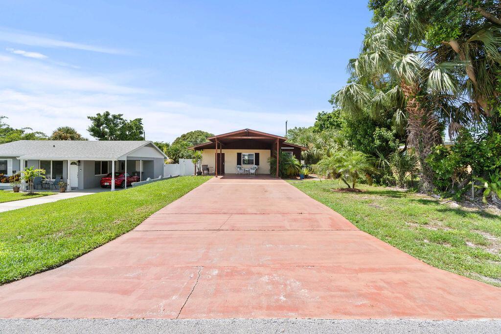 1102 Florence Road, Lantana, Floride 33462, États-Unis