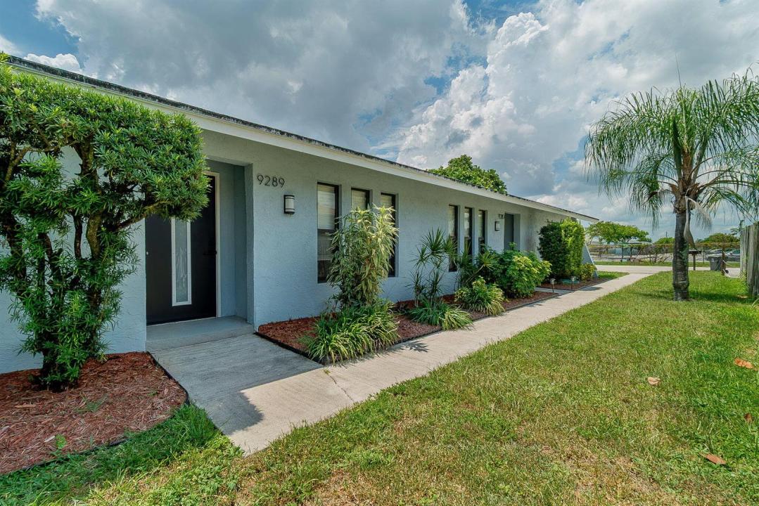 9287 SUNRISE Drive, West Palm Beach, Florida 33403, Stati Uniti
