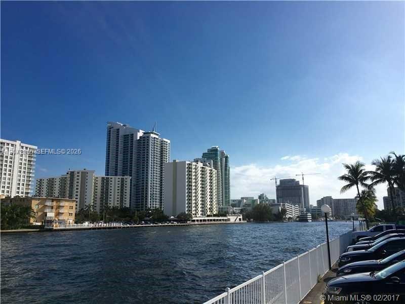 1000 Parkview Dr 216, Hallandale Beach, Florida 33009, Stati Uniti