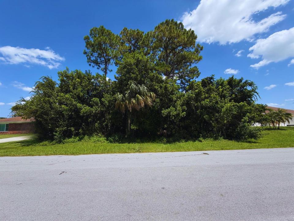 2871 SW LUCERNE Street, Port St. Lucie, Florida 34953, Stati Uniti