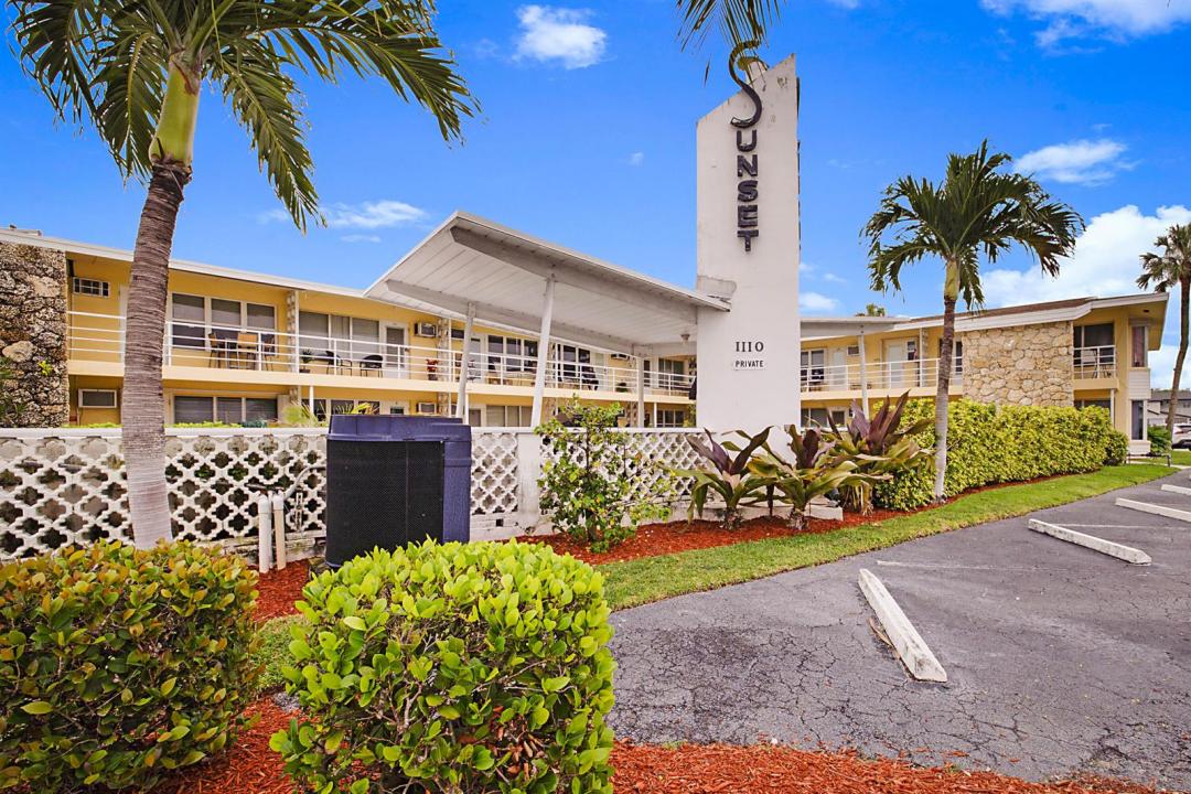 1110 N Riverside Drive 12B, Pompano Beach, Florida 33062, Stati Uniti