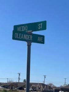 MEDIO, California City, Kalifornien 93505, USA
