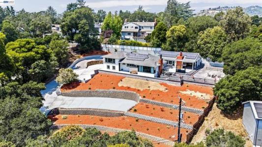 Short Hill Road, Oakland, Californie 94605, États-Unis