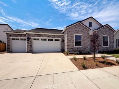 N Marion, Clovis, California 93619