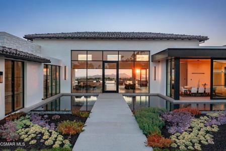 White Stallion Road, Thousand Oaks, California 91361, Stati Uniti