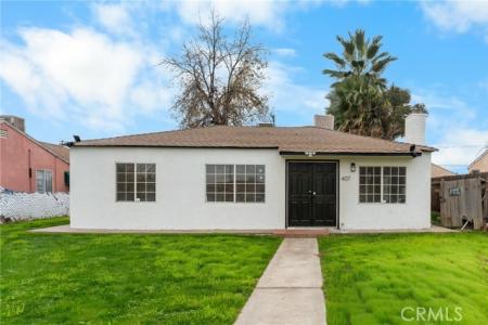 4th, Bakersfield, Califórnia 93304, Estados Unidos