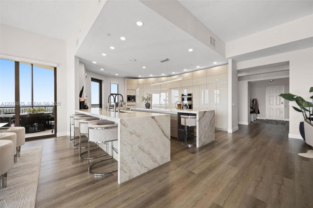14300 Riva Del Lago DR 2104, Fort Myers, Florida 33907, USA