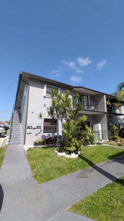 13351 SW 17th Ln 3-7, Miami, Floride 33175, États-Unis