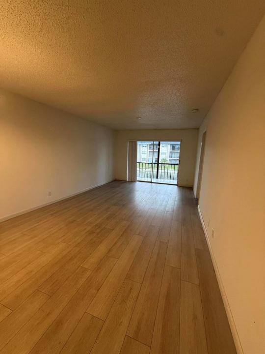 7925 S COLONY S Circle 206, Tamarac, Florida 33321, Stati Uniti