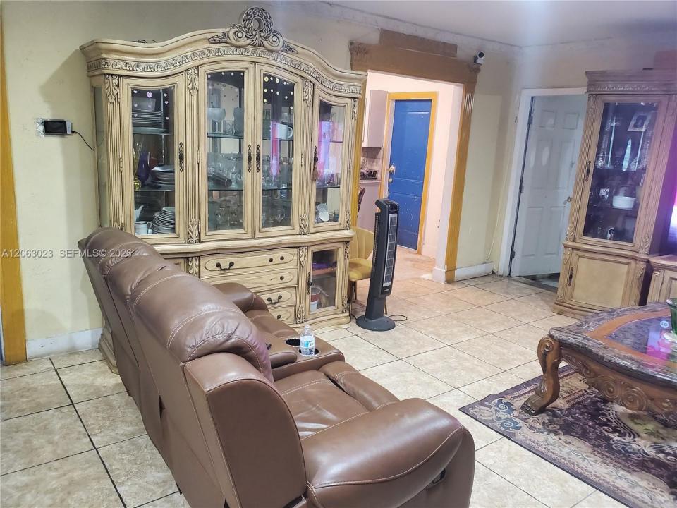 1341 NW 132 ST, Miami, Florida 33167, Stati Uniti