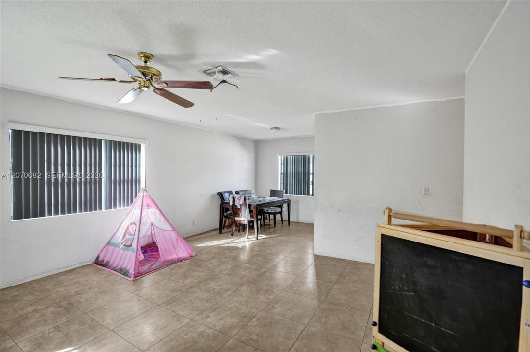 5706-5708 Lincoln St 1-2, Hollywood, Floride 33021, États-Unis