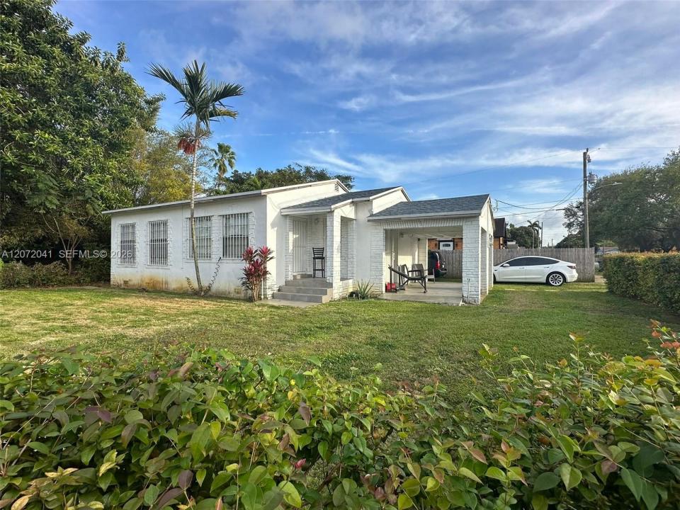 382 NW 82nd St 382, Miami, 플로리다 33150, 미국