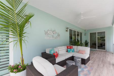 122 S Bahama Dr, Duck, Florida 33050, USA