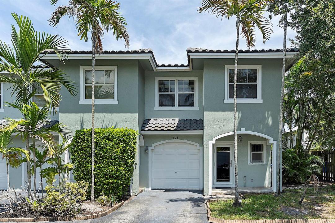 808 SW 4th Avenue, Fort Lauderdale, Florida 33315, USA