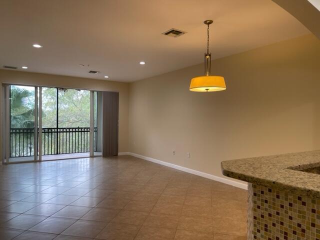 2901 NW 126TH Avenue 2-314, Sunrise, Floride 33323, États-Unis