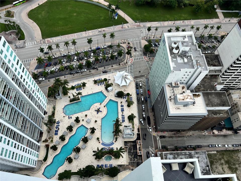 253 NE 2nd St 4607, Miami, Floride 33132, États-Unis