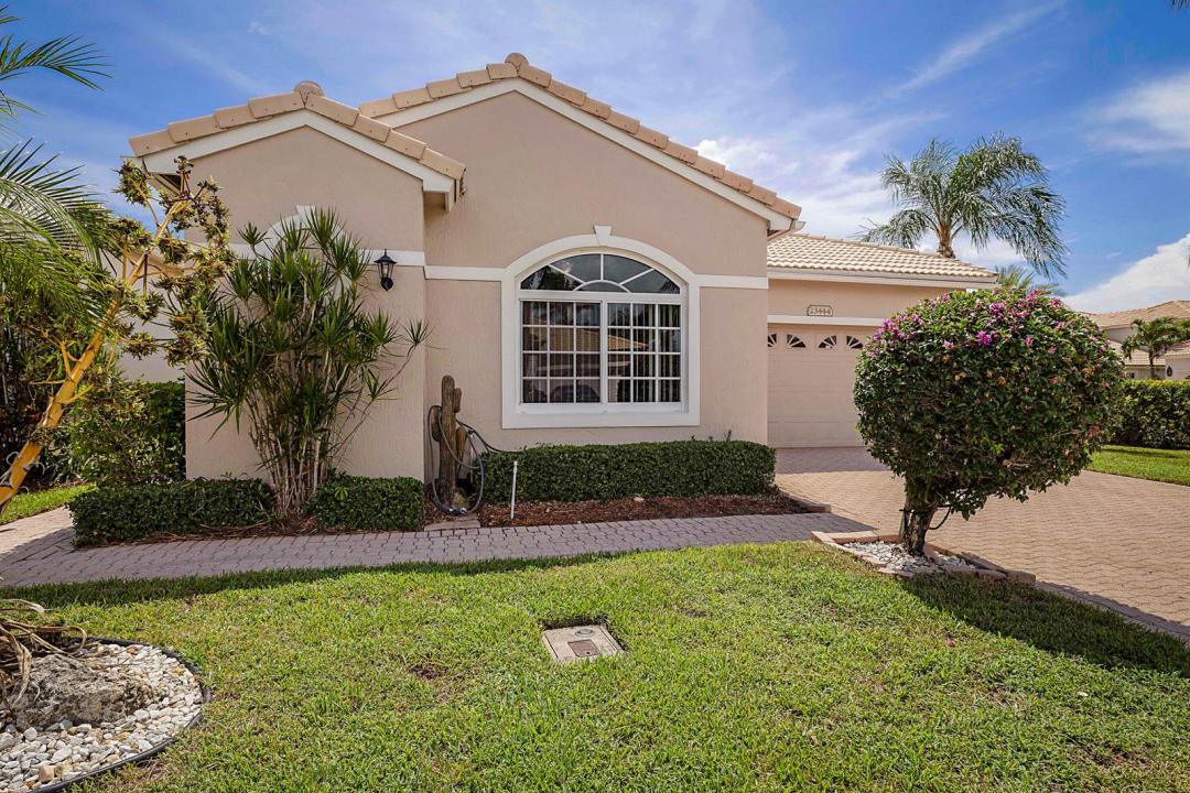 23444 Alzira Circle, Boca Raton, Florida 33433, USA