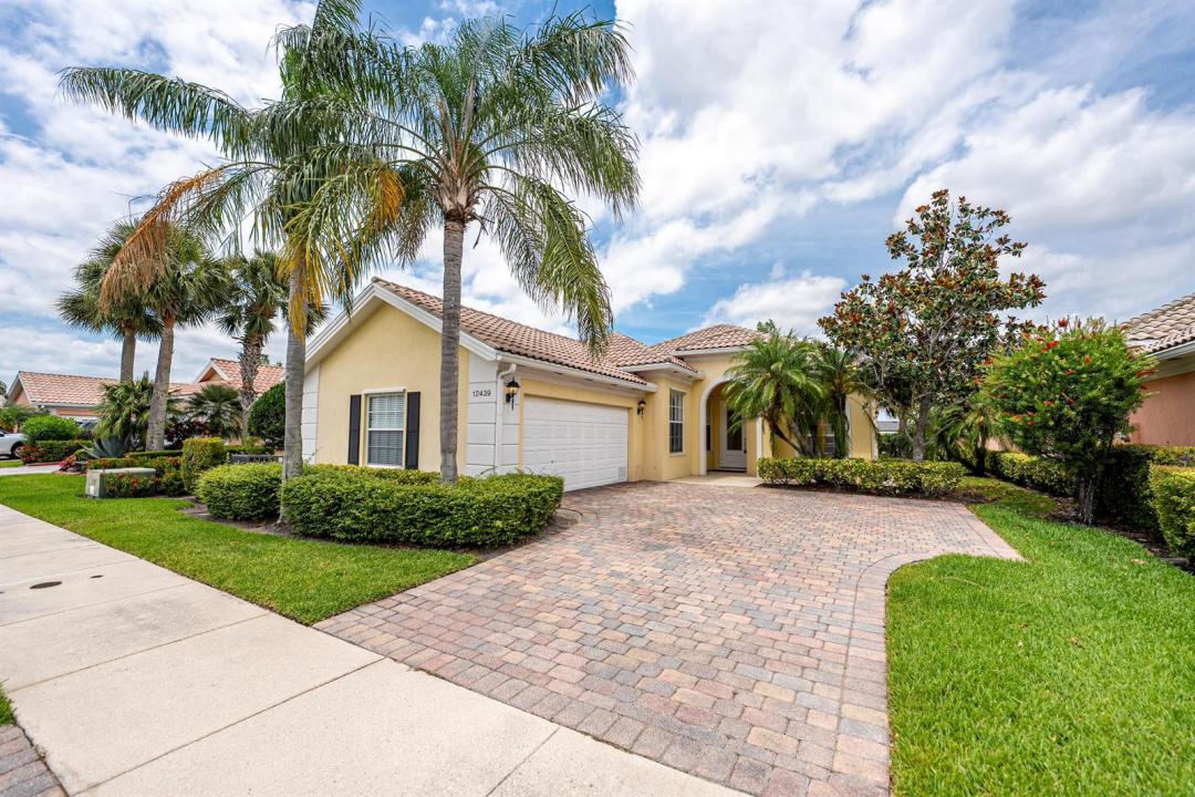 12439 SW Keating Drive, Port St. Lucie, Floride 34987, États-Unis