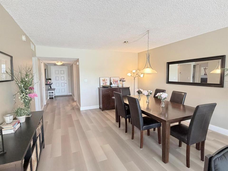 4030 W PALM AIRE Drive 306, Pompano Beach, Florida 33069, USA