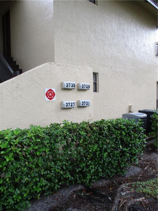3721 Cocoplum Circle, Coconut Creek, Flórida 33063, Estados Unidos
