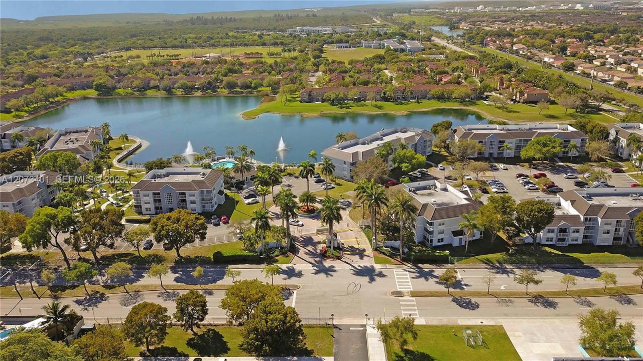 8580 SW 212th St 105, Cutler Bay, Floride 33189, États-Unis
