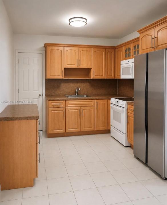 19211 NW 52nd Ave, Miami Gardens, פלורידה 33055, ארצות הברית של אמריקה