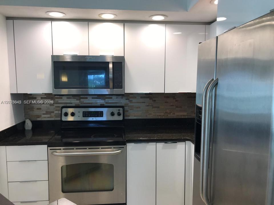 3370 N Pinewalk Dr N 1212, Margate, Florida 33063, Stati Uniti