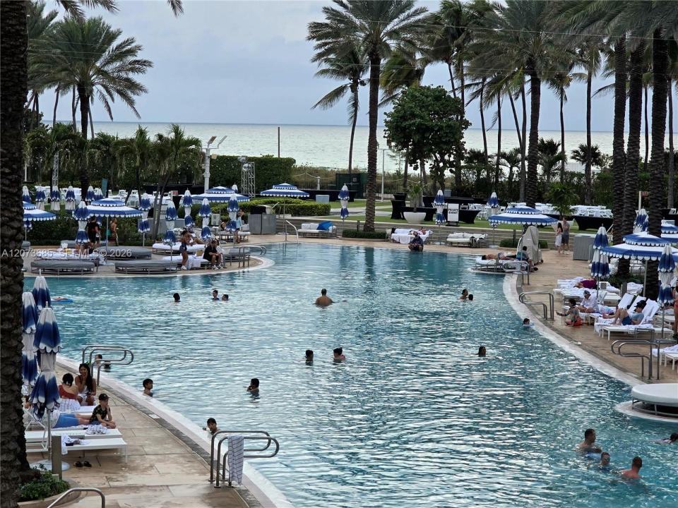 4401 Collins Ave 1401, Miami Beach, Floride 33140, États-Unis