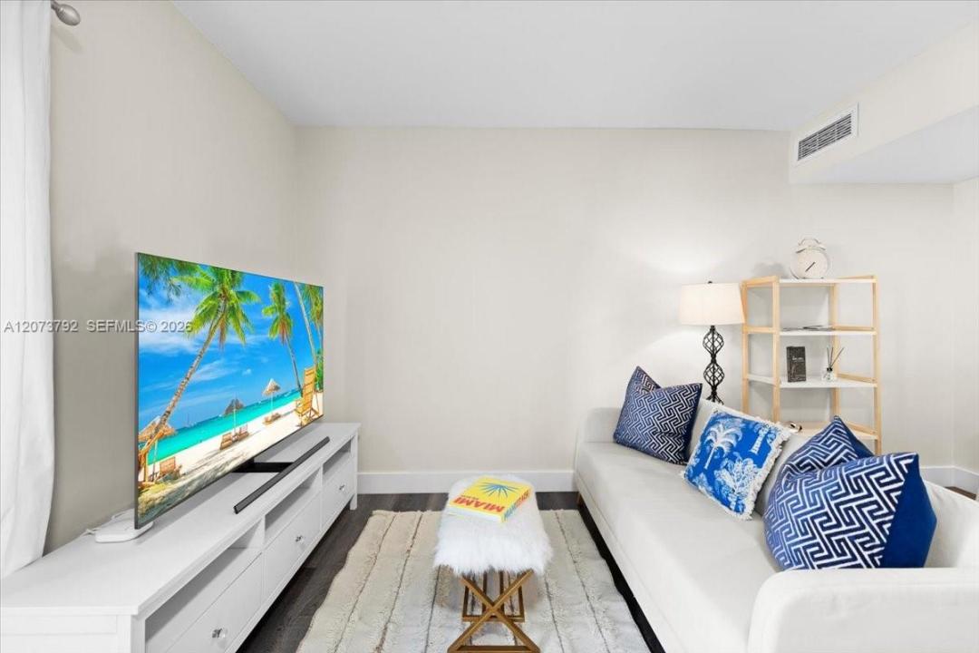 435 21st St 111, Miami Beach, Floryda 33139, USA
