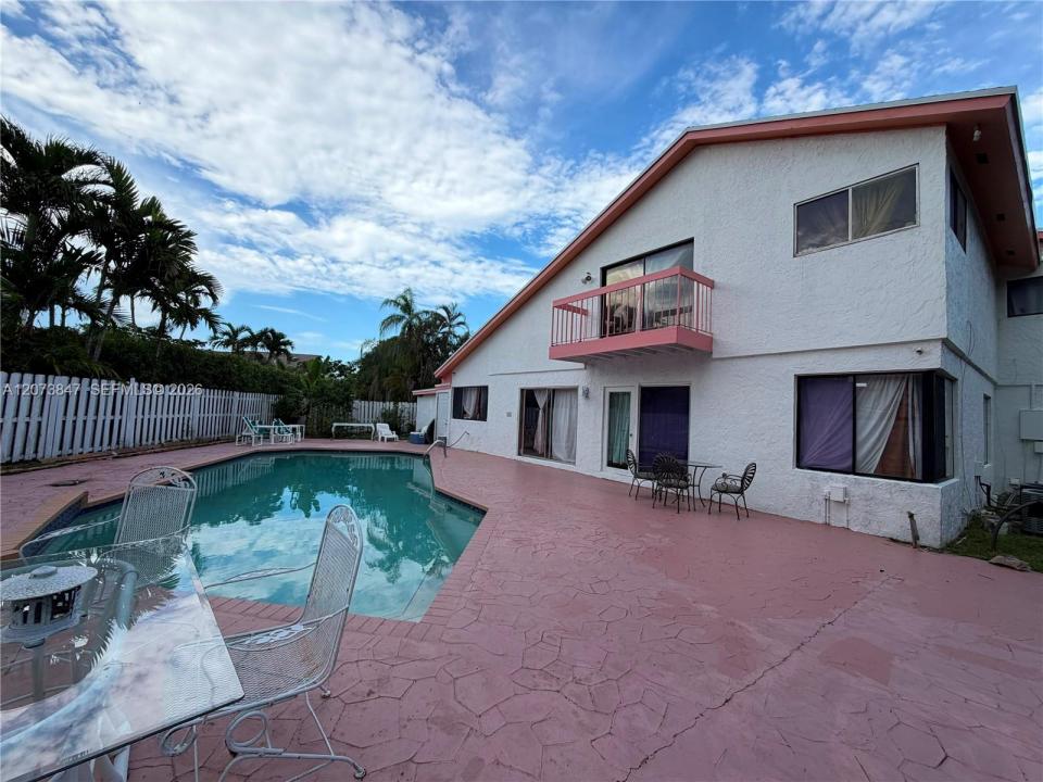 633 NE 204th Ln 633, Miami, Floride 33179, États-Unis