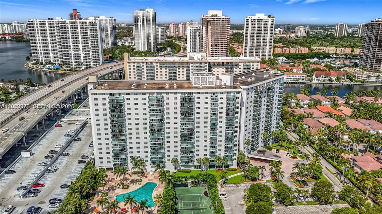 19380 Collins Ave 308, Sunny Isles Beach, Florida 33160, Stati Uniti