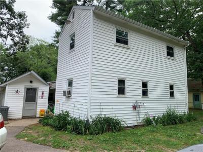 30 Hill Farm Camp Road, Coventry, Rhode Island 02816, USA