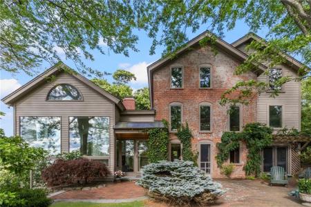 10 Nayatt Road, Barrington, Rhode Island 02806, USA