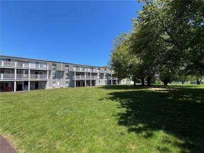 354 South Pier Road 102, Narragansett, Rhode Island 02882, USA
