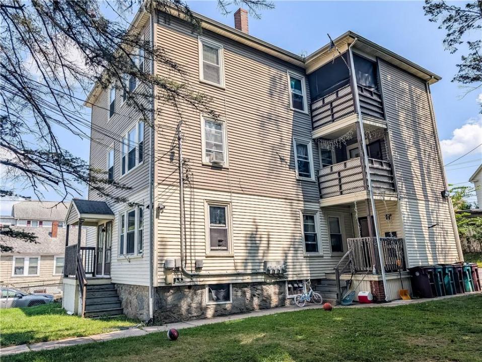 37 Sixth Avenue, Woonsocket, Rhode Island 02895, Estados Unidos