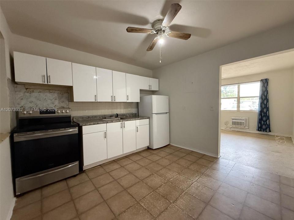 900 SW 5th St 2, Hallandale Beach, Floride 33009, États-Unis