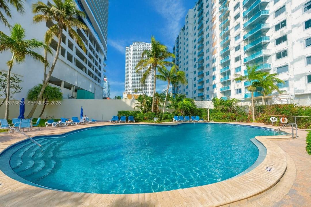 4001 S Ocean Dr 3J, Hollywood, Florida 33019, Stati Uniti