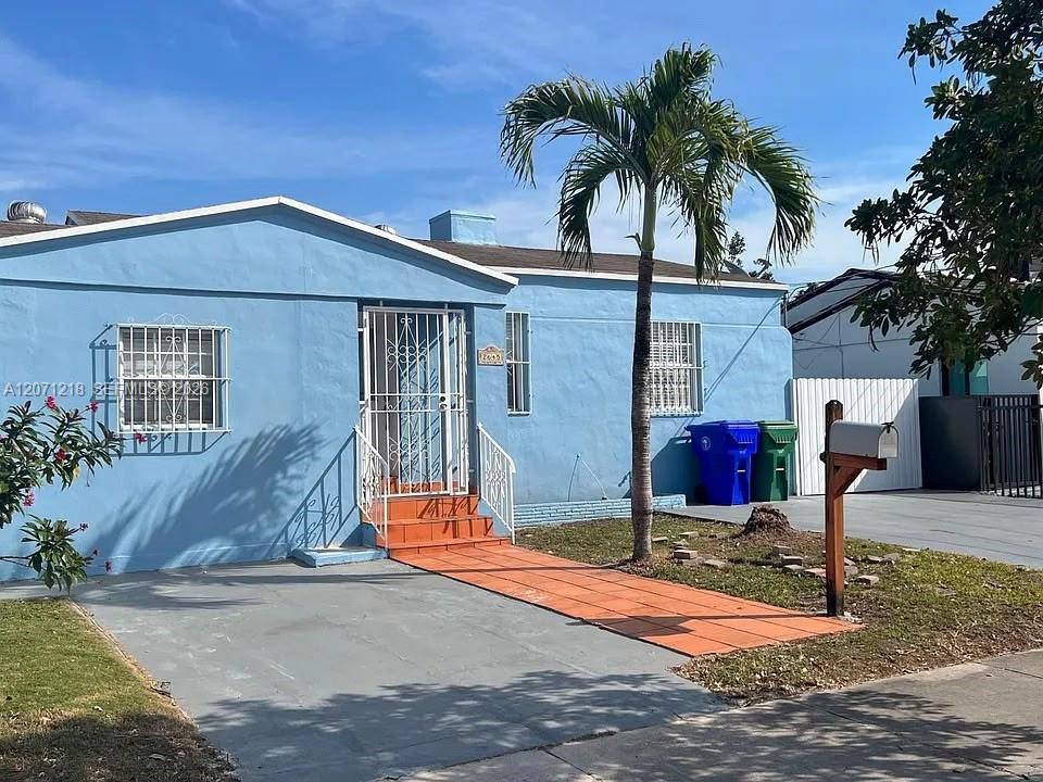2645 SW 33rd Ave, Miami, Florida 33133, USA