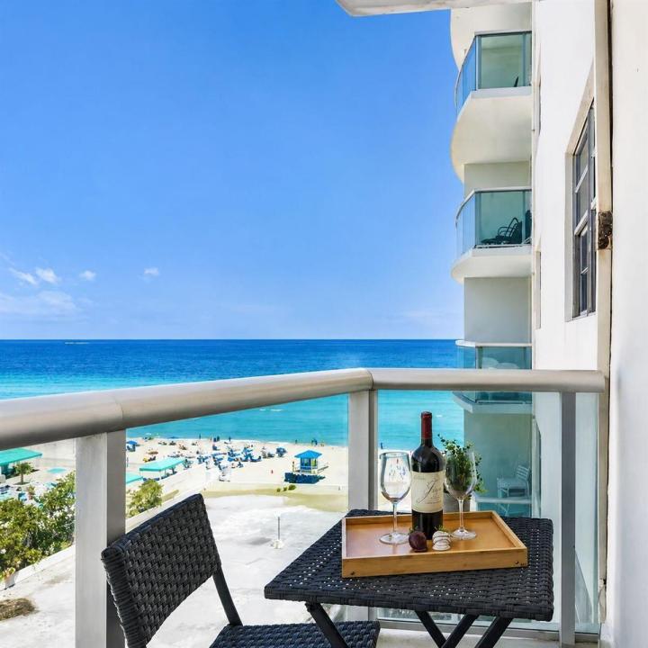 3801 S Ocean Drive 8b, Hollywood, Floride 33019, États-Unis