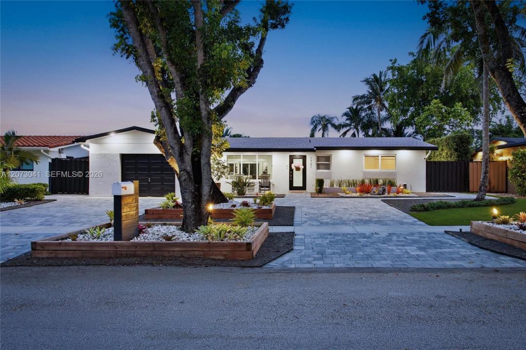 1721 NW 114th Ave, Pembroke Pines, Floride 33026, États-Unis