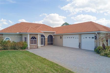 1010 Clayton AVE, Lehigh Acres, Floride 33972, États-Unis