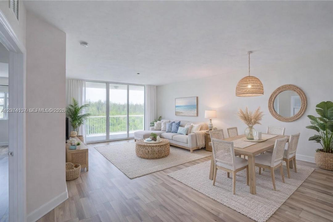 15051 Royal Oaks Ln 503, North Miami, Floride 33181, États-Unis