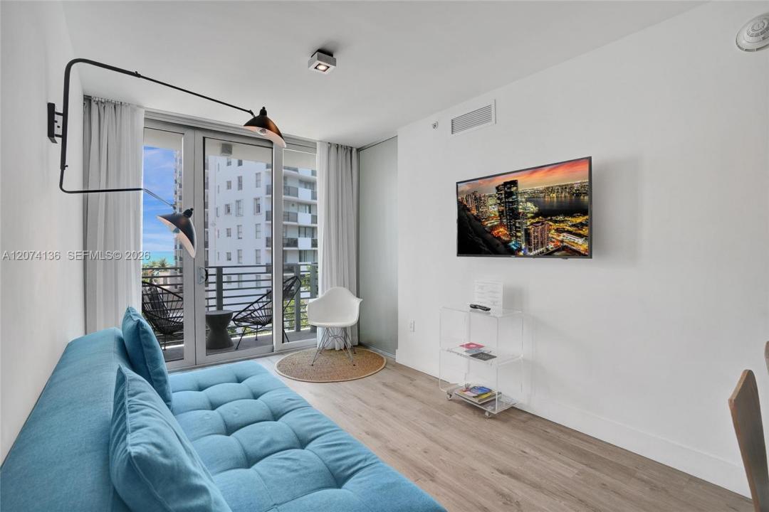 6080 Collins Ave 520, Miami Beach, Florida 33140, Stati Uniti