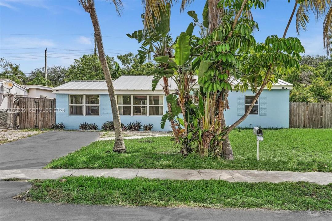 18381 NE 21st Pl, North Miami Beach, Floride 33179, États-Unis